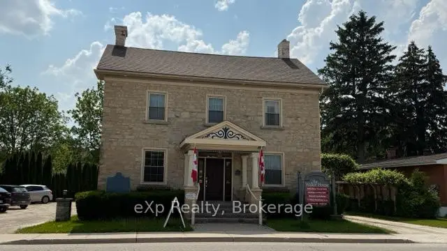15 MCNAB Street, Brockton, Brockton