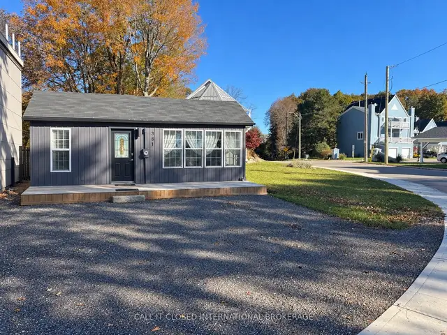 381 Front Street, Port Stanley, Central Elgin