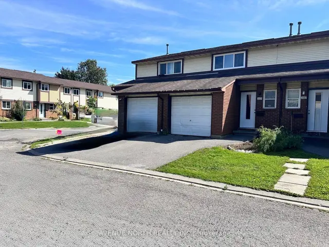 1469 Foxwell Street · #1, Pineview, Cyrville - Carson Grove - Pineview