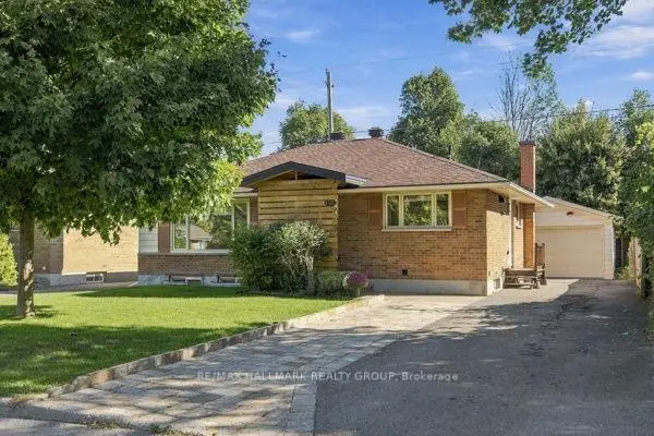 1321 Rideout Crescent, Parkway Park, Parkway Park - Queensway Terrace S and Area