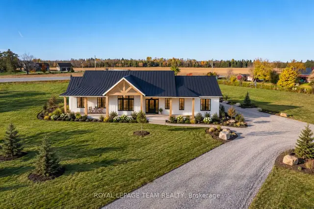 806 Kidd Road, Beckwith Twp, Beckwith