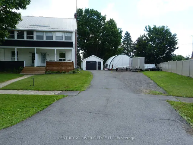 24 Brouse Drive, Iroquois, South Dundas