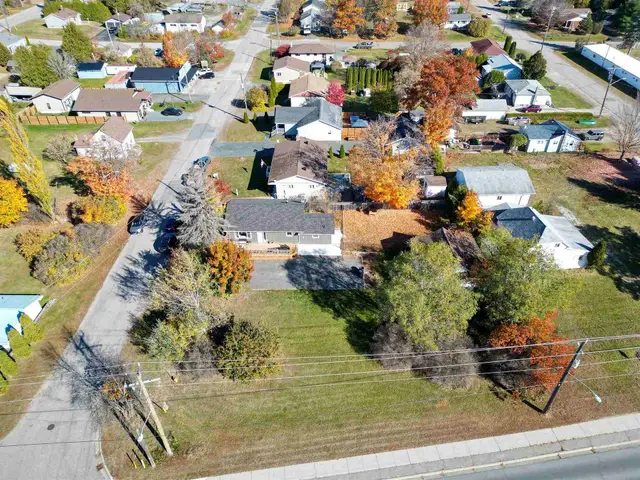 6 Victoria Avenue, Blind River, Blind River
