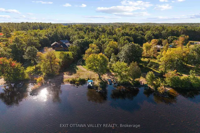 1060C Rantz Road, Petawawa, Petawawa