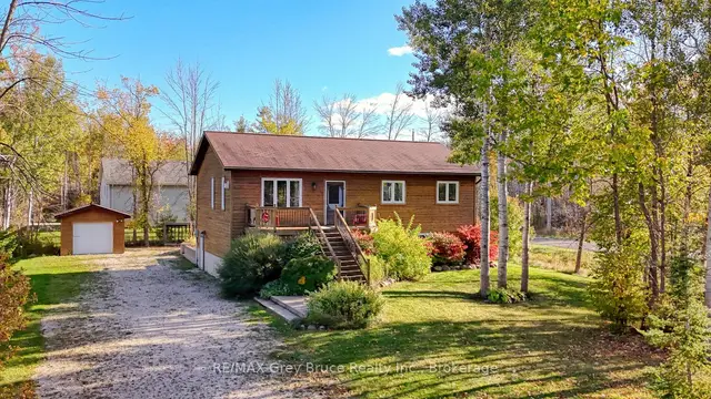 104 Maple Drive, Northern Bruce Peninsula, Northern Bruce Peninsula