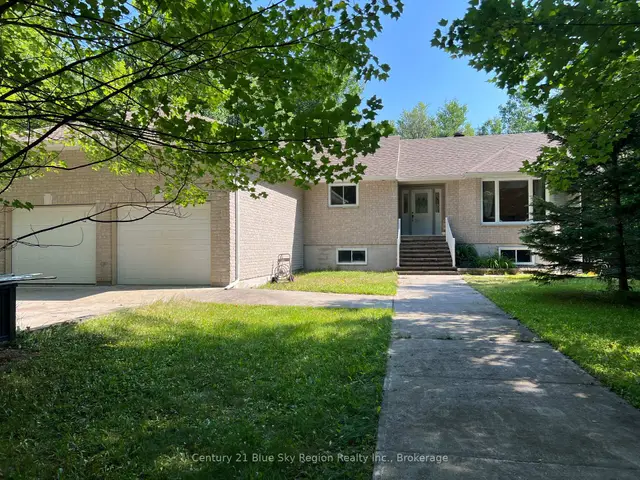 1518 PINECREEK Road S, Callander, Callander