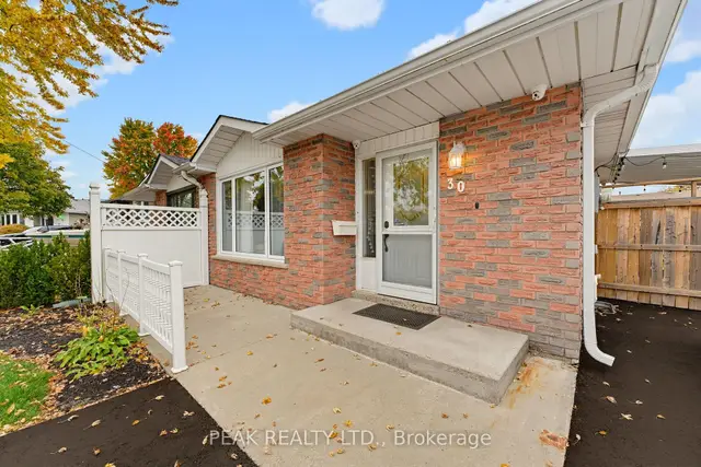 30 Maple Crescent, Paris, Brant