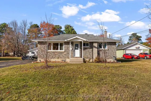 44 Sunset Crescent, Petawawa, Petawawa