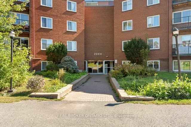 2044 Arrowsmith Drive · #105B, Beacon Hill South, Beacon Hill North - South and Area