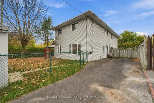 54 North Murray Street, Trenton Ward, Quinte West