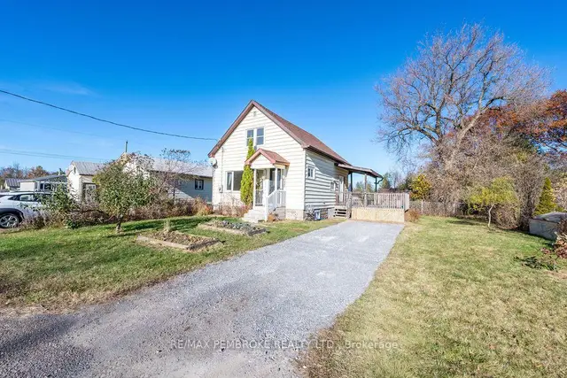 445 Thompson Street, Pembroke, Pembroke