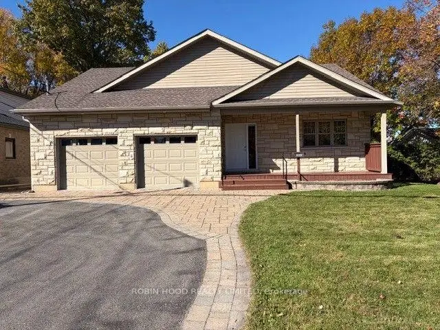 1035 Falaise Road, Carleton Heights, Mooneys Bay - Carleton Heights and Area