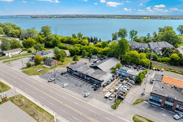 481 Dundas Street W · #4, Belleville Ward, Belleville
