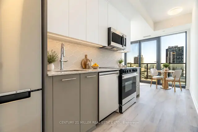 30 Francis Street S · #1704, Kitchener