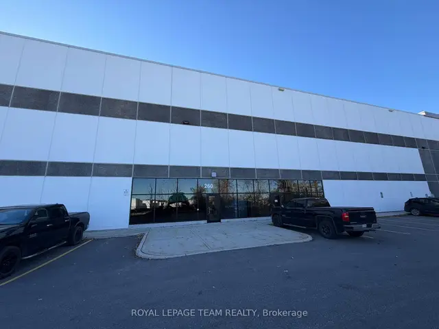 2105 Bantree Street · #260, Sheffield Glen/Industrial Park, Elmvale Acres and Area