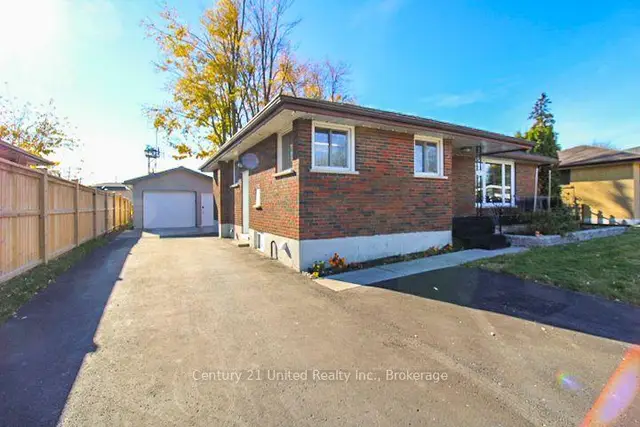 851 Timothy Street, Northcrest Ward 5, Peterborough