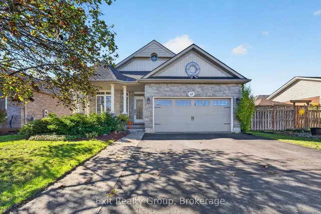12 Huron Lane, Belleville Ward, Belleville
