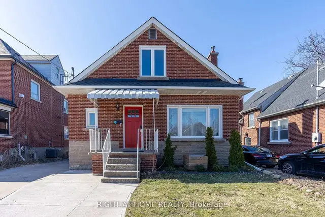 214 Kenilworth Avenue S, Delta, Hamilton
