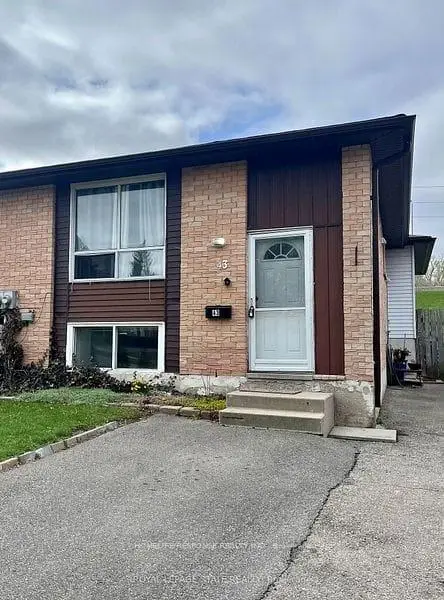 43 WOODLAWN Avenue · #BASEMENT, Brantford