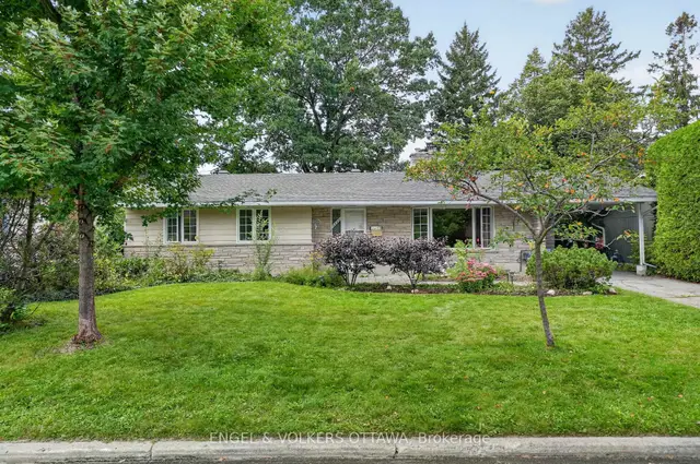 2642 Marble Crescent, Mooneys Bay/Riverside Park, Billings Bridge - Riverside Park and Area