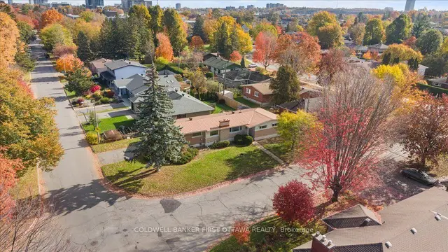 703 WINDERMERE Avenue, Laurentianview, Carlingwood - Westboro and Area
