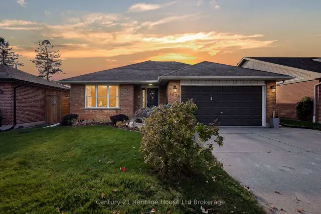 1079 Pearson Drive, Woodstock - North, Woodstock