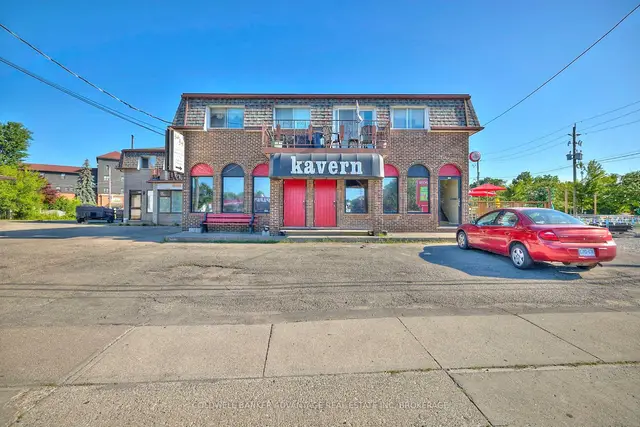 192 MAPLE Avenue · #1, Broadway, Welland