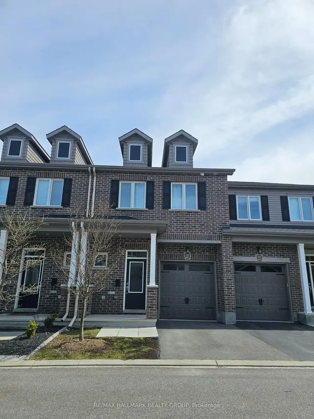 227 Sittelle Pvt Private, Fallingbrook/Gardenway South, Orleans - Cumberland and Area