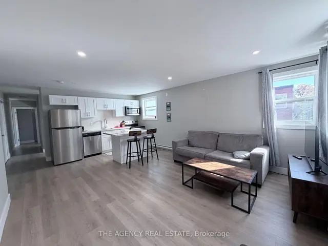 100 King Edward Avenue · #9, South I, London South