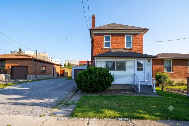 5262 KITCHENER Street, Clifton Hill, Niagara Falls