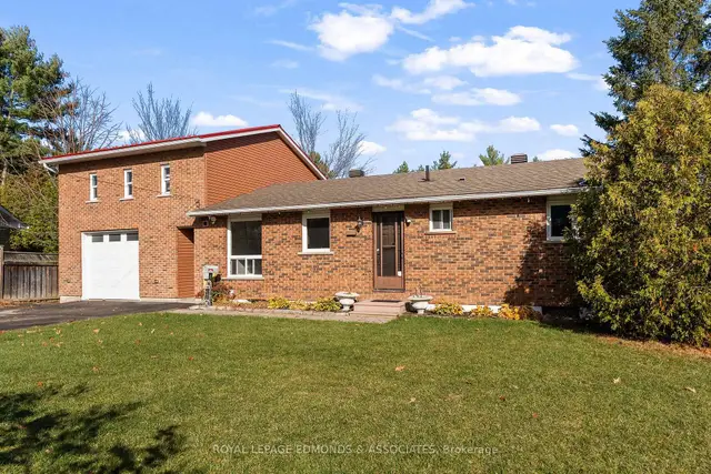 22 Roy Street, Petawawa, Petawawa